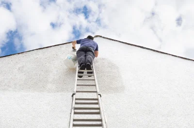 Peinture extérieure à Lussas — façades et ravalement